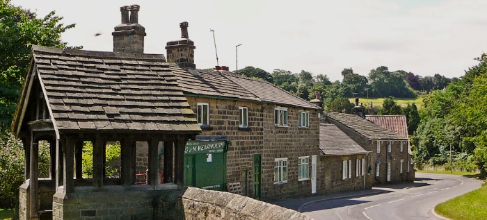 BOHS and P402-qualified asbestos surveyors covering Bardsey, Collingham and the LS17 postcode area. Management and refurbishment surveys for homeowners, landlords and businesses. 07711 855891