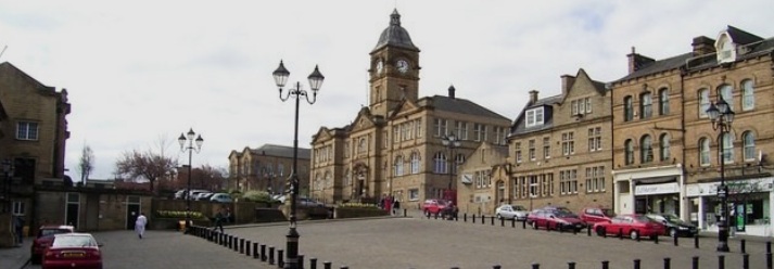 BOHS and P402-qualified asbestos surveyors covering Batley and all WF17 postcodes. Management and refurbishment surveys for homeowners, landlords and businesses. Free quotes: 07711 855891