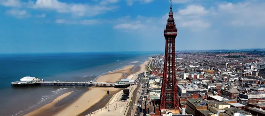 BOHS and P402-qualified asbestos surveyors covering Blackpool, Fleetwood, Lytham St Annes and the FY postcode area. Management and refurbishment surveys for homeowners and businesses. Free quotes: 07711 855891
