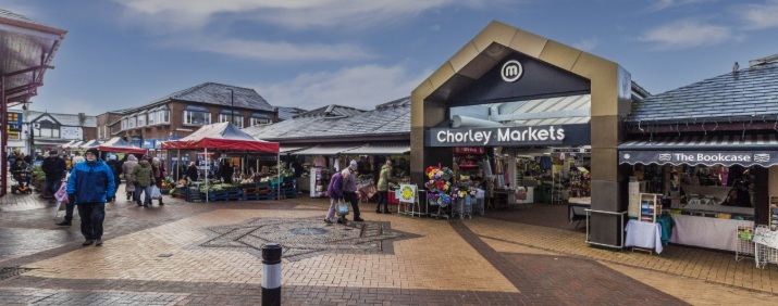 BOHS and P402-qualified asbestos surveyors covering Chorley, Adlington, Coppull and the PR6–PR7 area. Management and refurbishment surveys for homeowners, landlords and businesses. Free quotes: 07711 855891