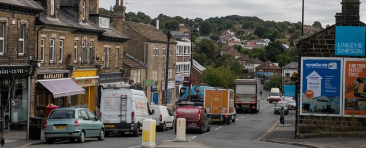 BOHS and P402-qualified asbestos surveyors covering Horsforth and the LS18, LS19 postcode area. Management and refurbishment surveys for homeowners, landlords and businesses. Free quotes: 07711 855891.