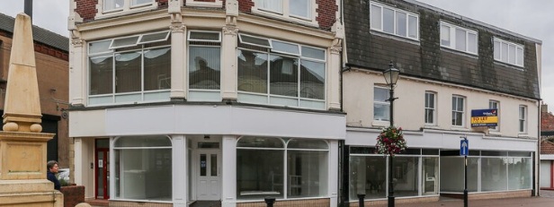 BOHS and P402-qualified asbestos surveyors covering Normanton and the WF6 postcode area. Management and refurbishment surveys for homeowners, landlords and businesses. Free quotes: 07711 855891