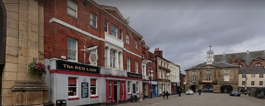 BOHS and P402-qualified asbestos surveyors covering Pontefract and all WF8 postcodes. Management and refurbishment surveys for homeowners, landlords and businesses. Free quotes: 07711 855891