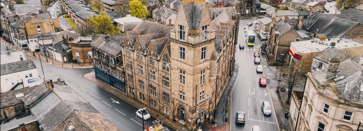 BOHS and P402-qualified asbestos surveyors covering Pudsey and the LS28 postcode area. Management and refurbishment surveys for homeowners, landlords and businesses. Free quotes: 07711 855891